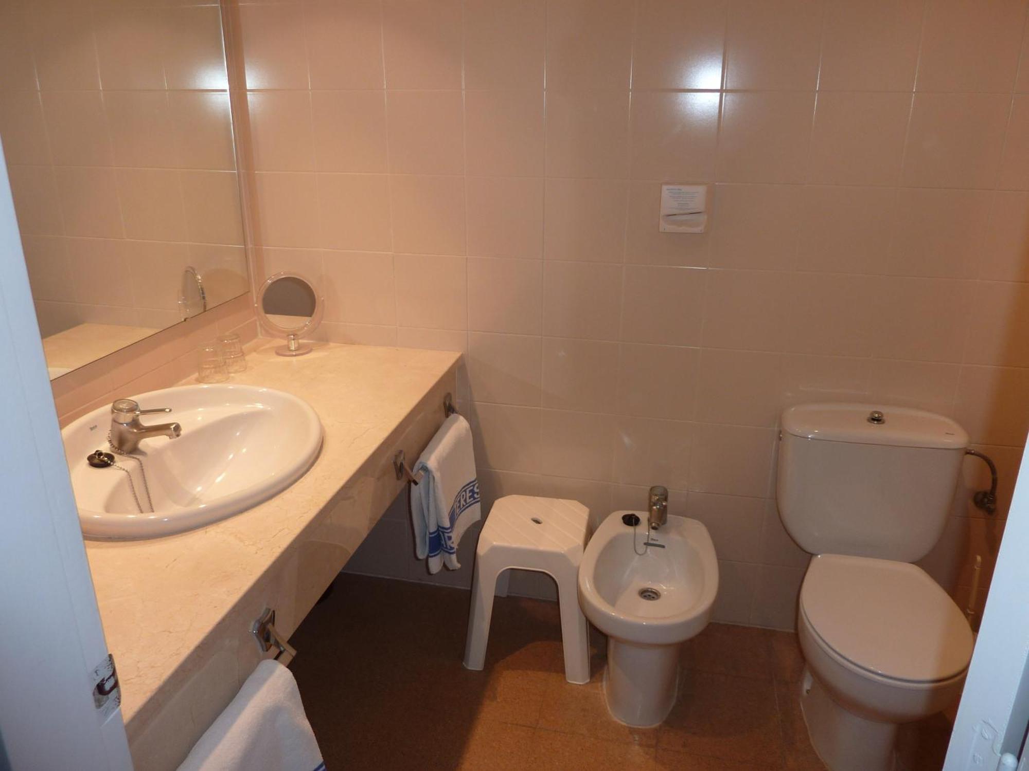 Hotel Maria Teresa Calonge  Bagian luar foto