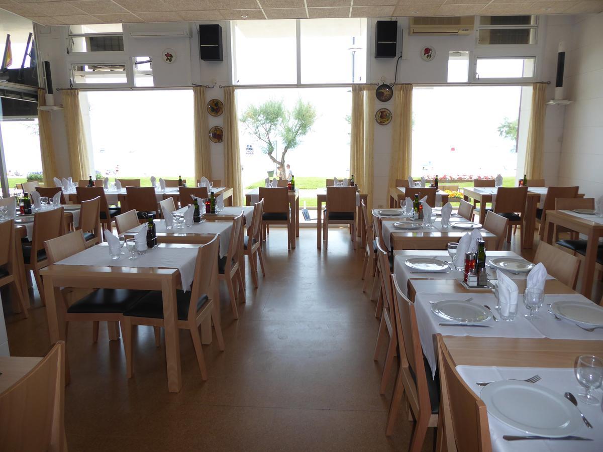 Hotel Maria Teresa Calonge  Bagian luar foto