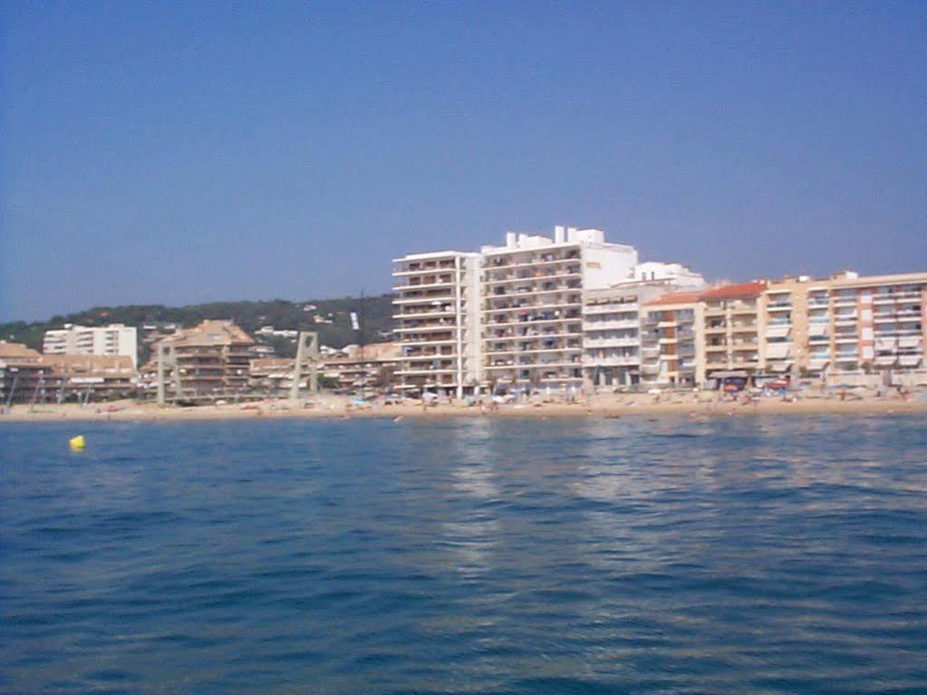 Hotel Maria Teresa Calonge  Bagian luar foto